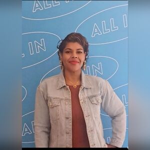 Women's Cropped Denim Blue Jean Jacket Size Large